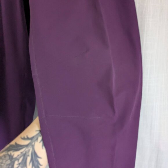 Fabletics "The Only" 4-way Stretch Pant, Purple (rare color), 34 X 32 - Picture 10 of 17